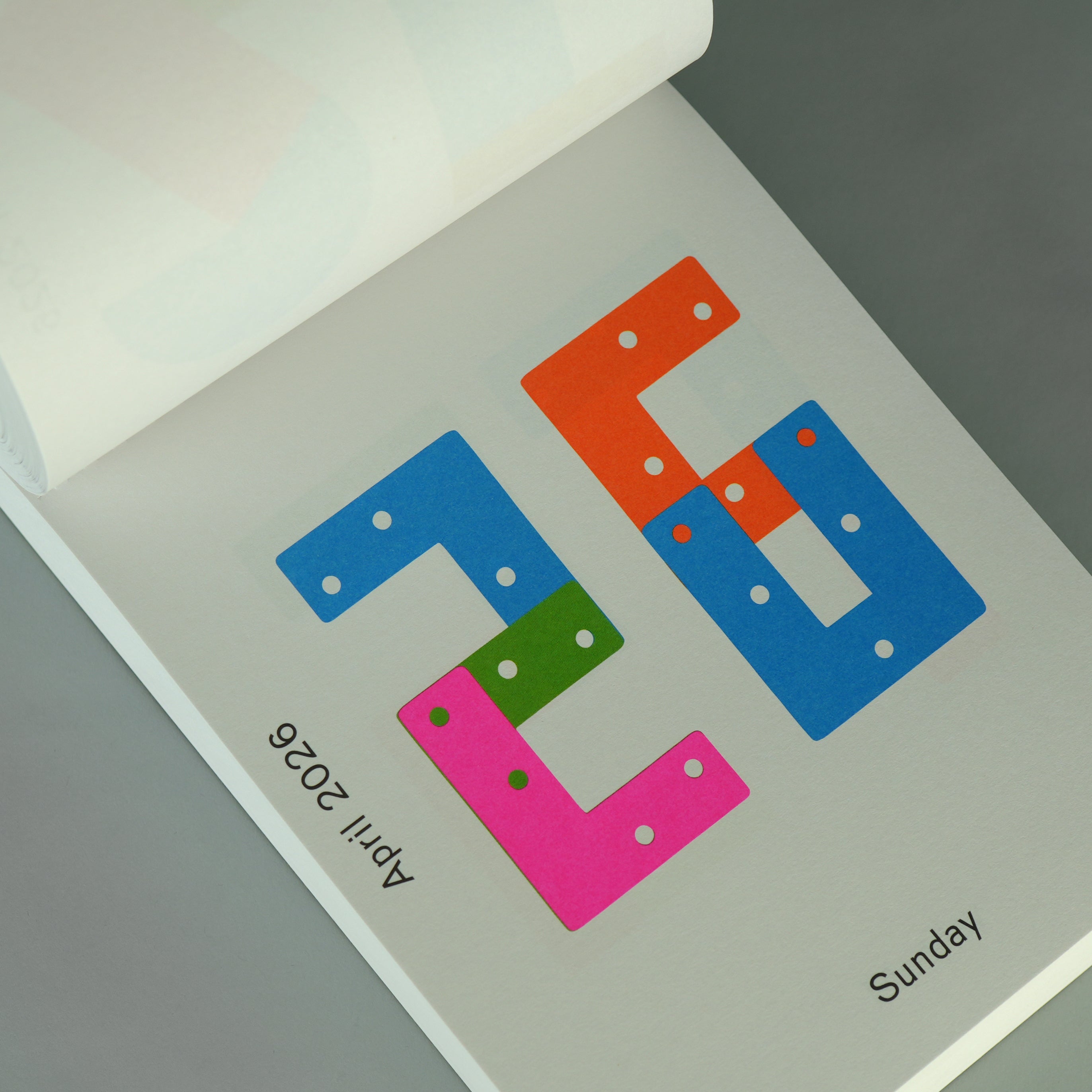 Karel Martens: Every Day Is a New Day – Calendar 2026 – Draw Down
