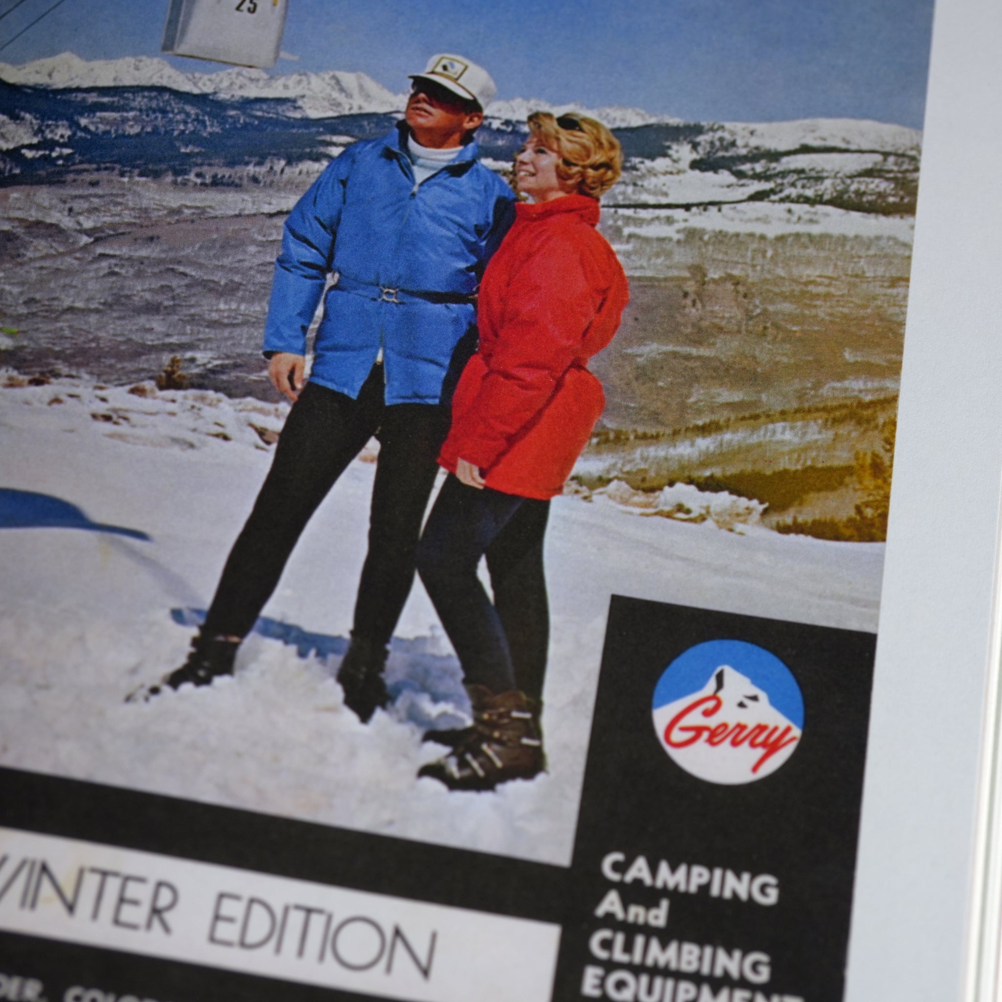 The Outdoor Archive: The Ultimate Collection of Adventure & Sporting Graphics, Illustrations and Gear