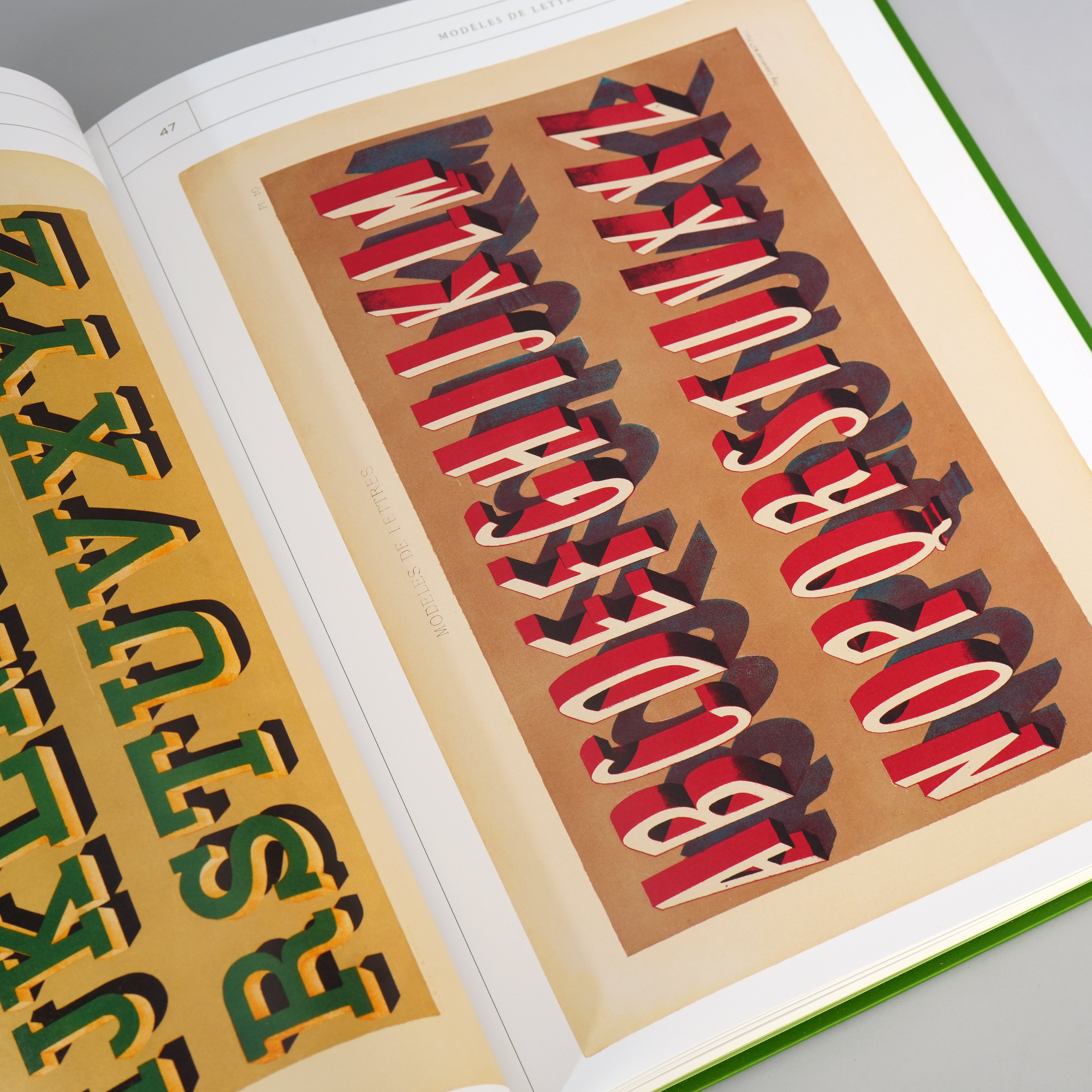 Lettres Décoratives: A Century of French Sign Painters' Alphabets