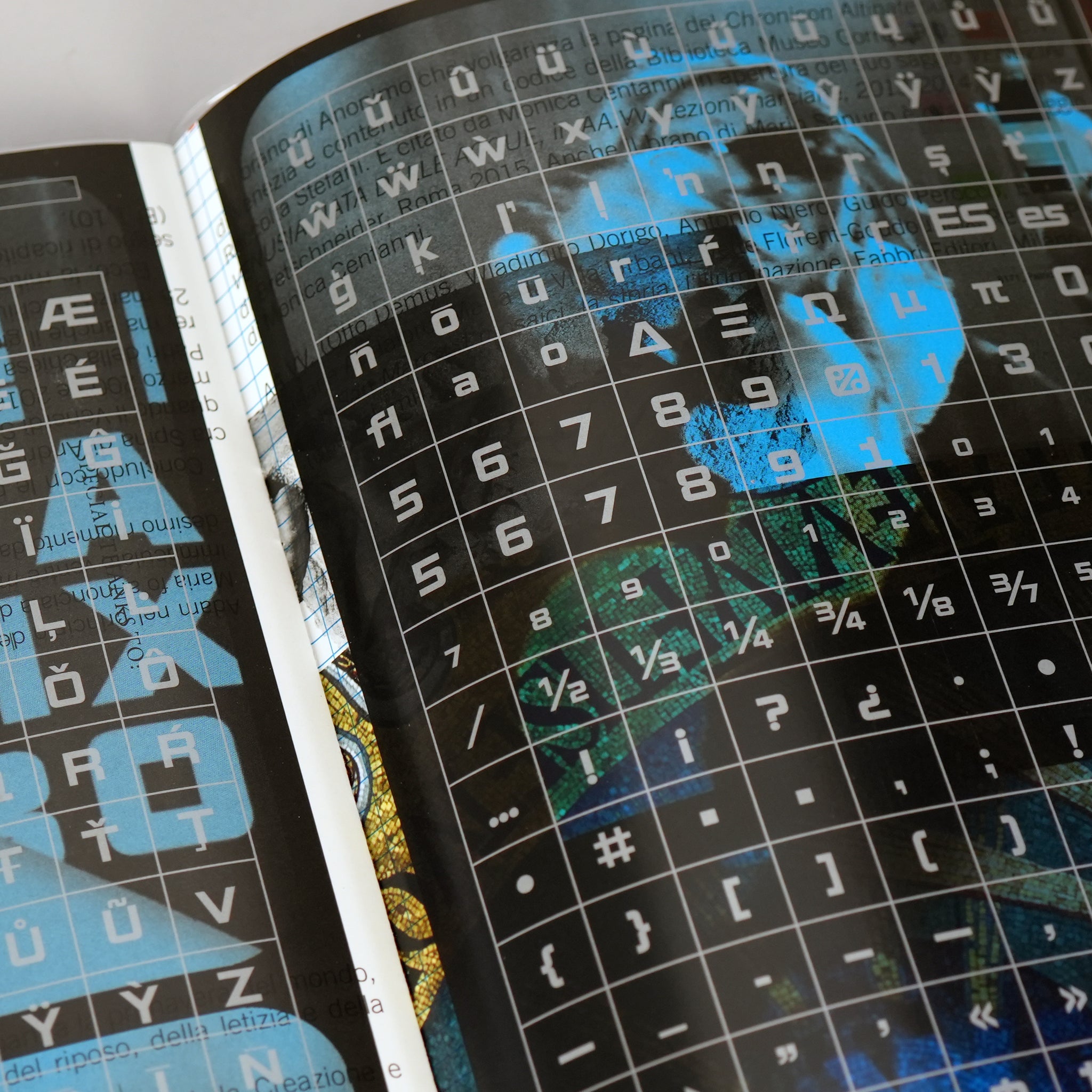 Signs Type Specimen