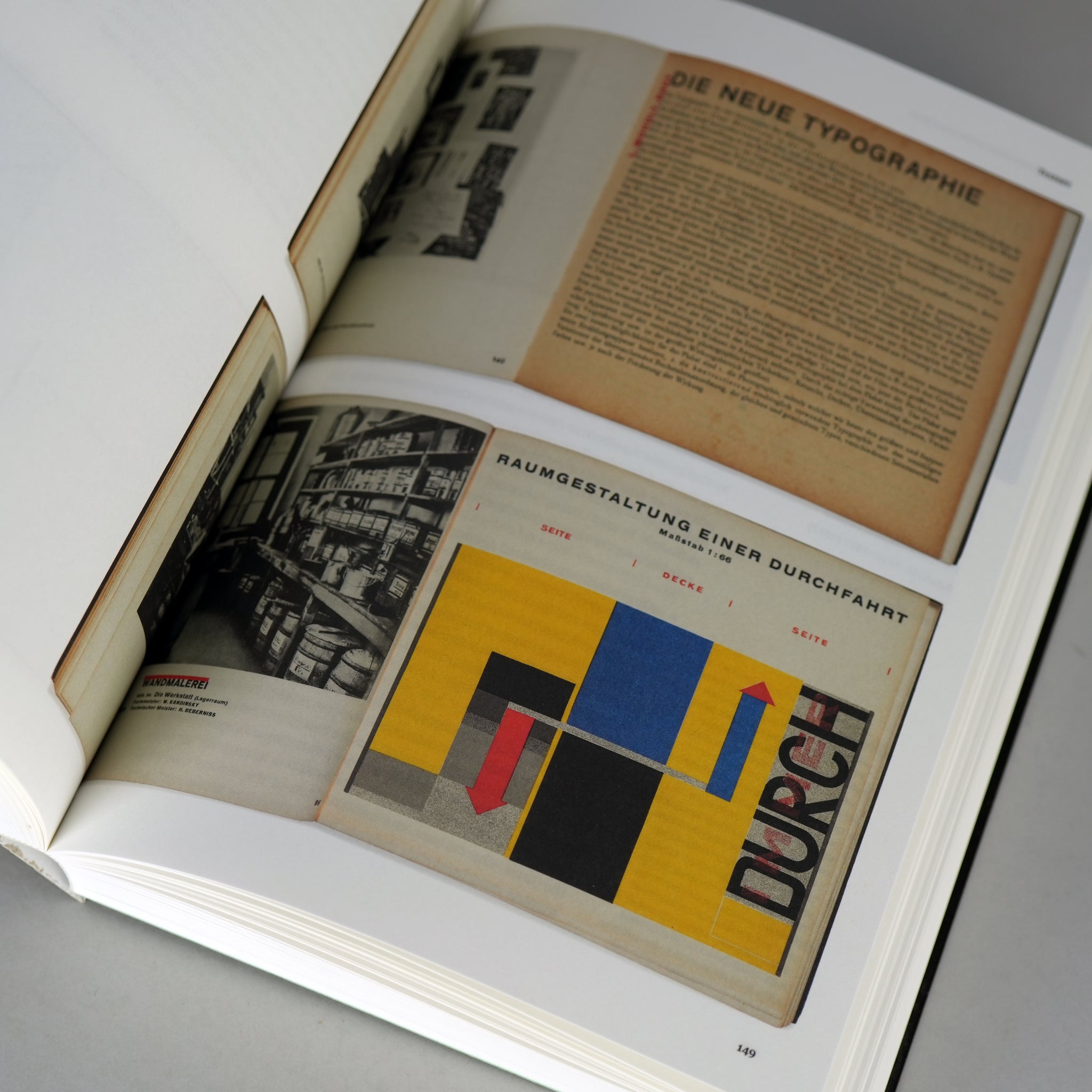 The Anatomy of the Architectural Book