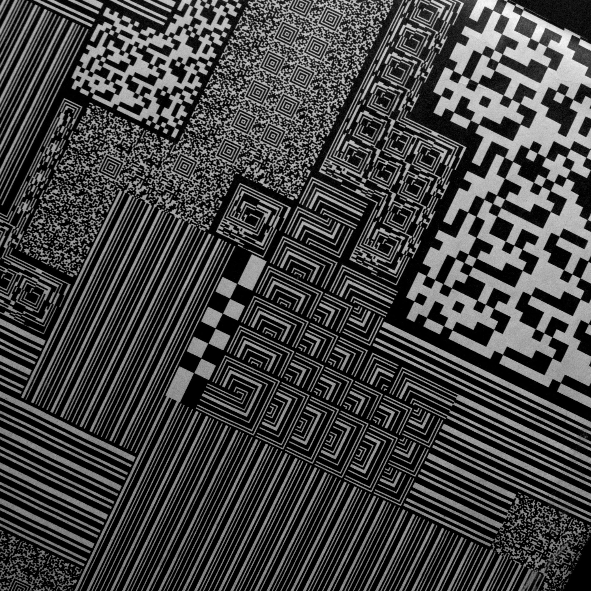 Barcode Wrapping Paper / Mass Ornamentation